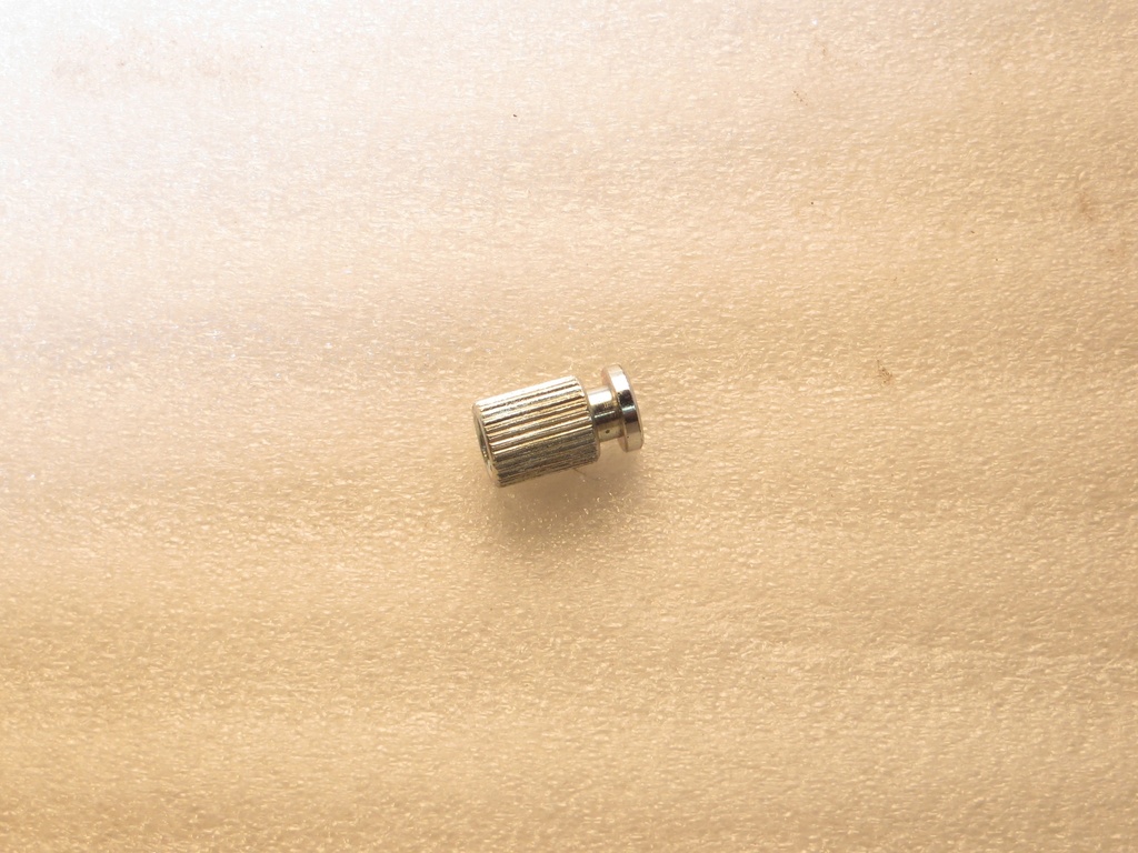 Bandsaw Blade Guide Adjustment Knob