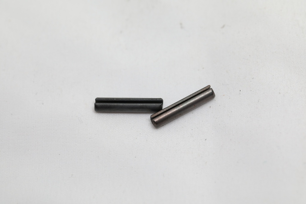 Control Sheave Retaining Loop Roll Pin (1/8X5/8)