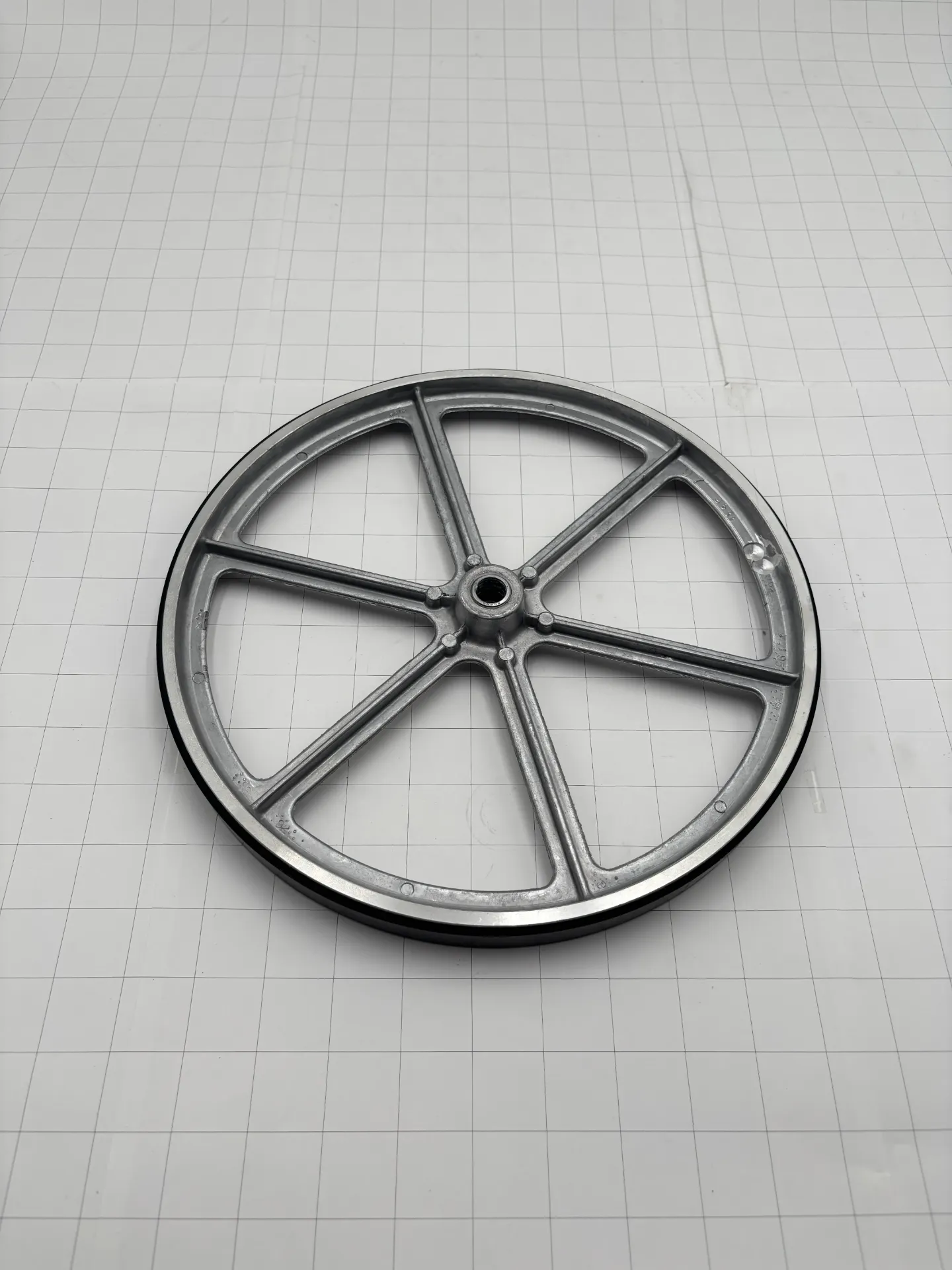 Bandsaw Upper Wheel & Needle Bearing Assembly